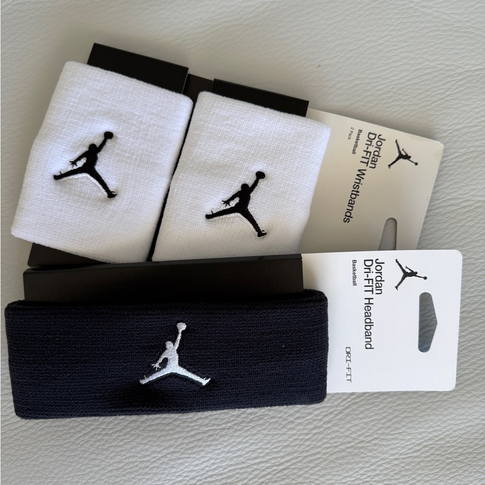 NEW Jordan Dri-FIT Headband & Wristbands Set (Black & White) - Picture 2 of 6